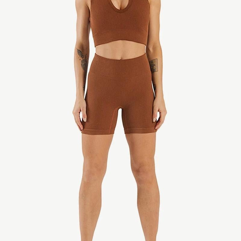Woman Low Neckline Compression Workout Set