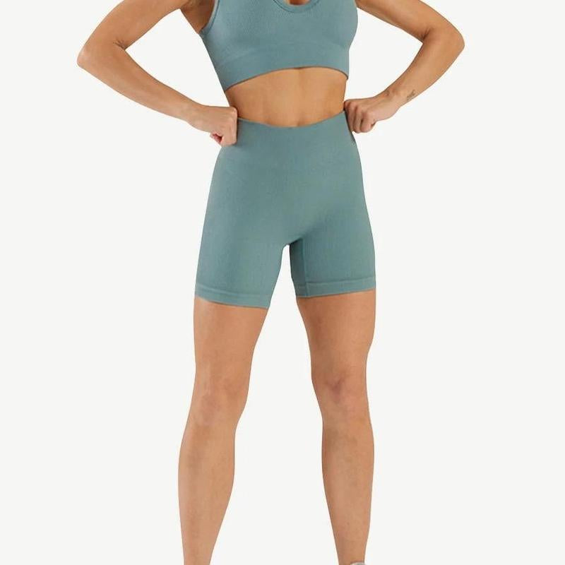Woman Low Neckline Compression Workout Set