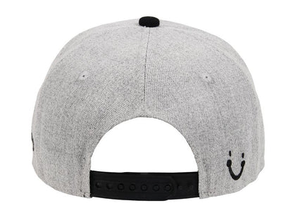 Flag Embroidered Football Cartoon Character Design Hip-Hop Sun Protection Hat for Men and Women Casual Personality Flat Brim Hat