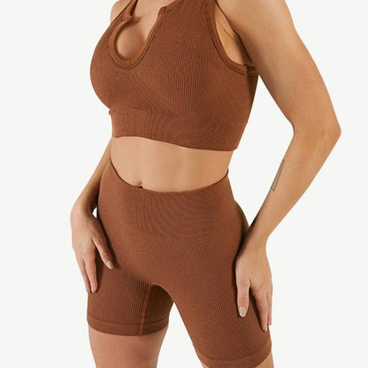 Woman Low Neckline Compression Workout Set